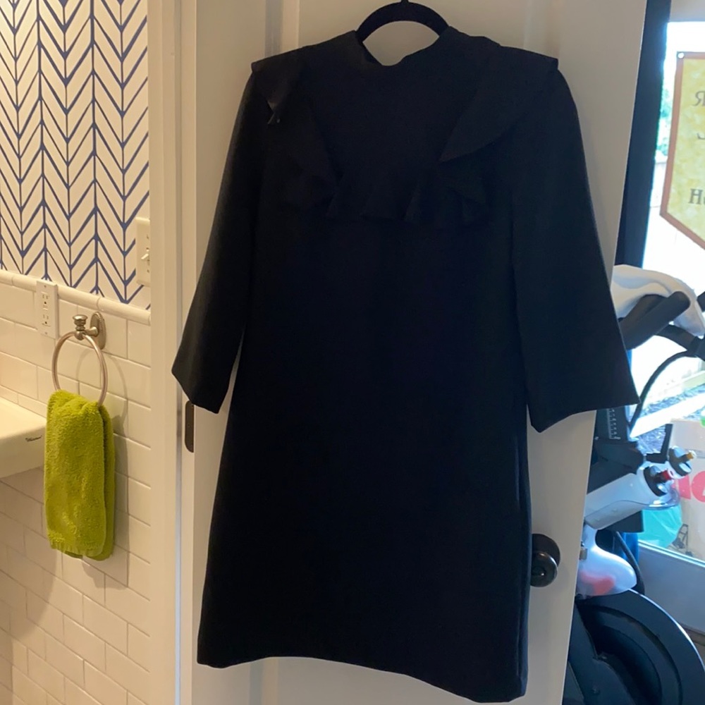 Banana Republic Black Mini-Dress size 6 NWOT